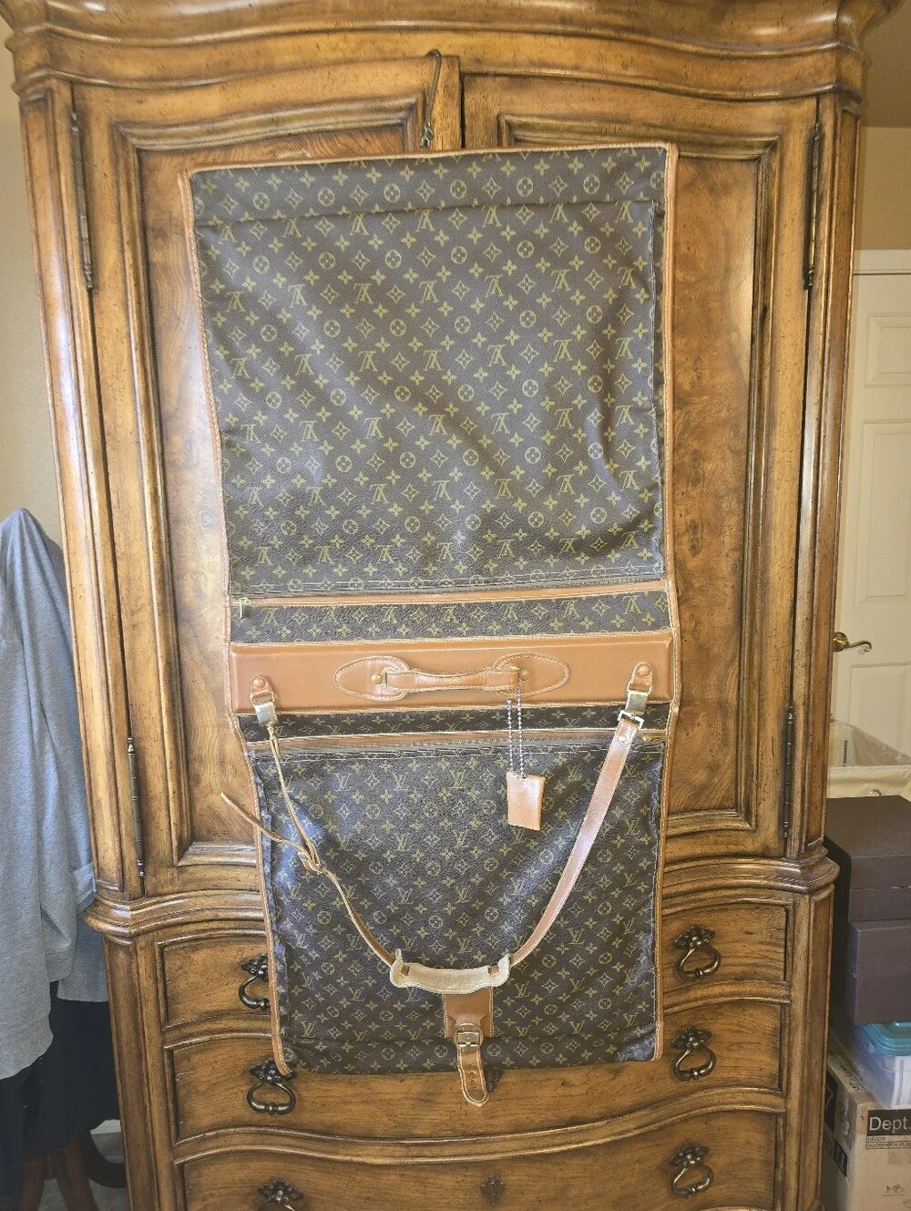 Louis Vuitton Brown Monogram Garment Carrier with Tan Trim